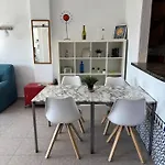 Ap. Con Piscina, Centro.