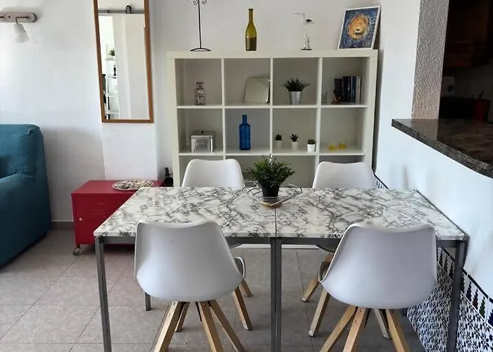 Apartment Ap. Con Piscina, Centro.