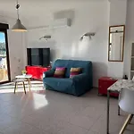 Ap Con Piscina, Centro