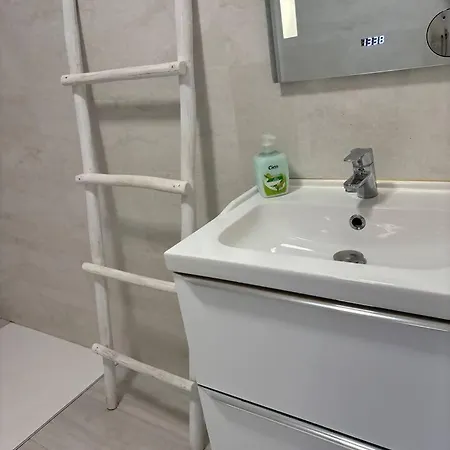 Ap. Con Piscina, Centro.